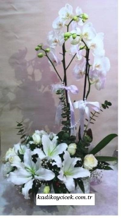 Orkide ve Lilyumlu Beyaz Aranjman